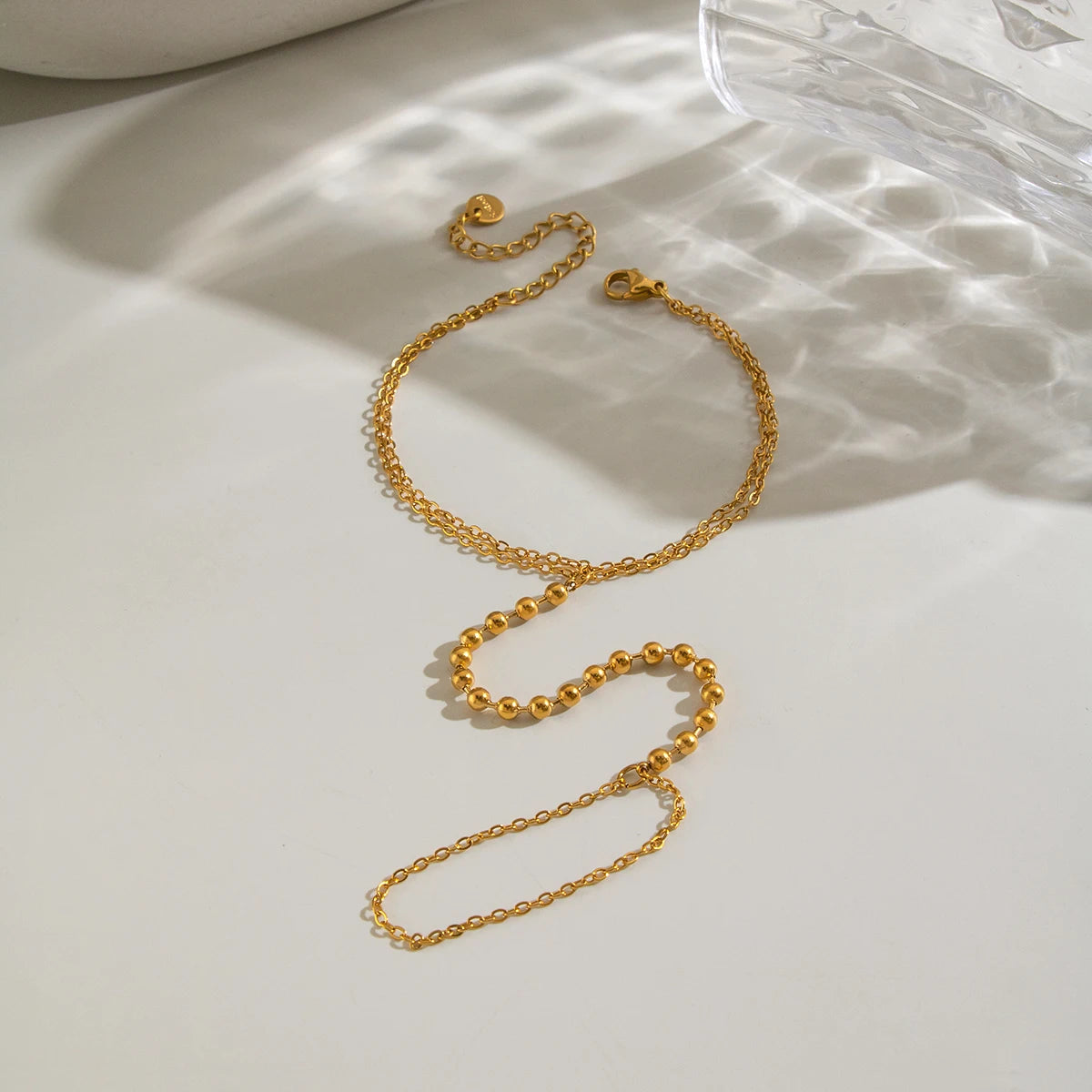 Goldene Handkette für Damen