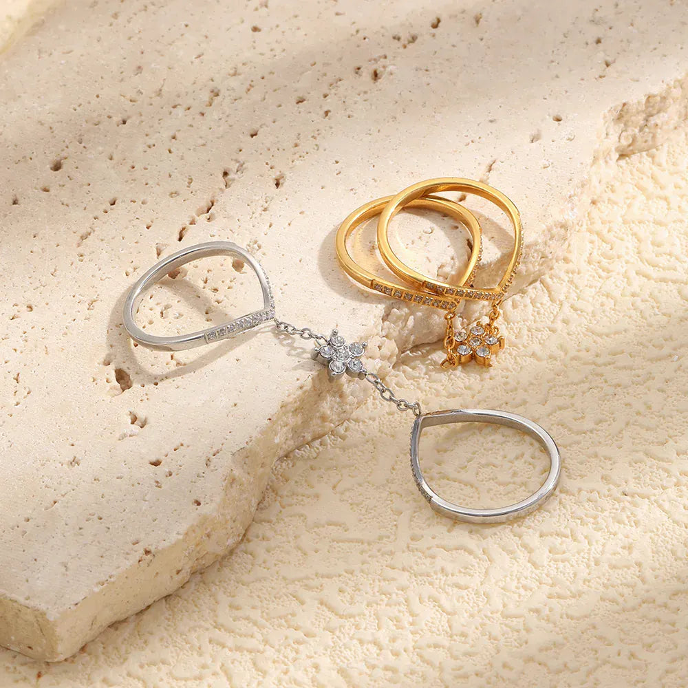 Bague avec Chaine Etoile