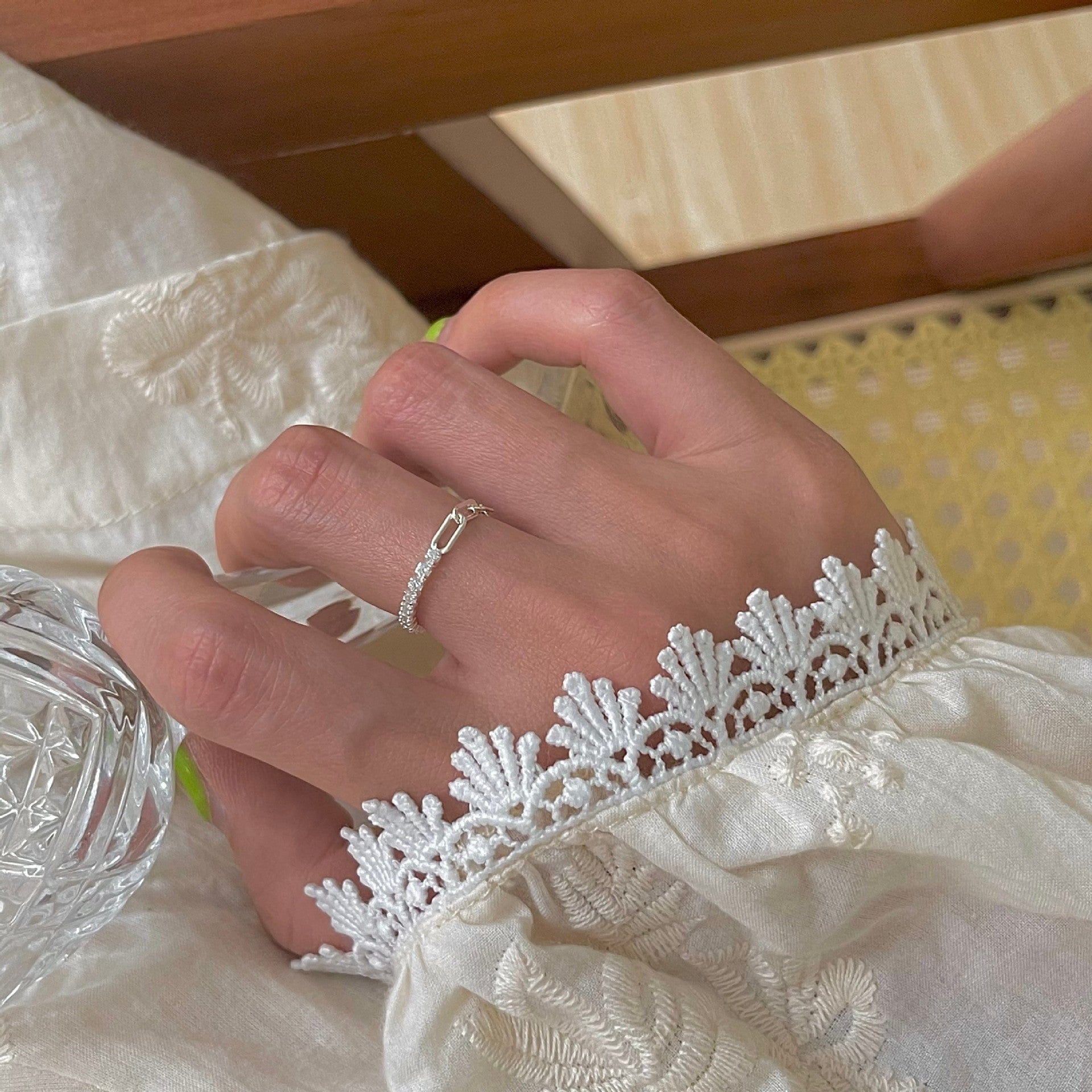 Bague chainette reglable