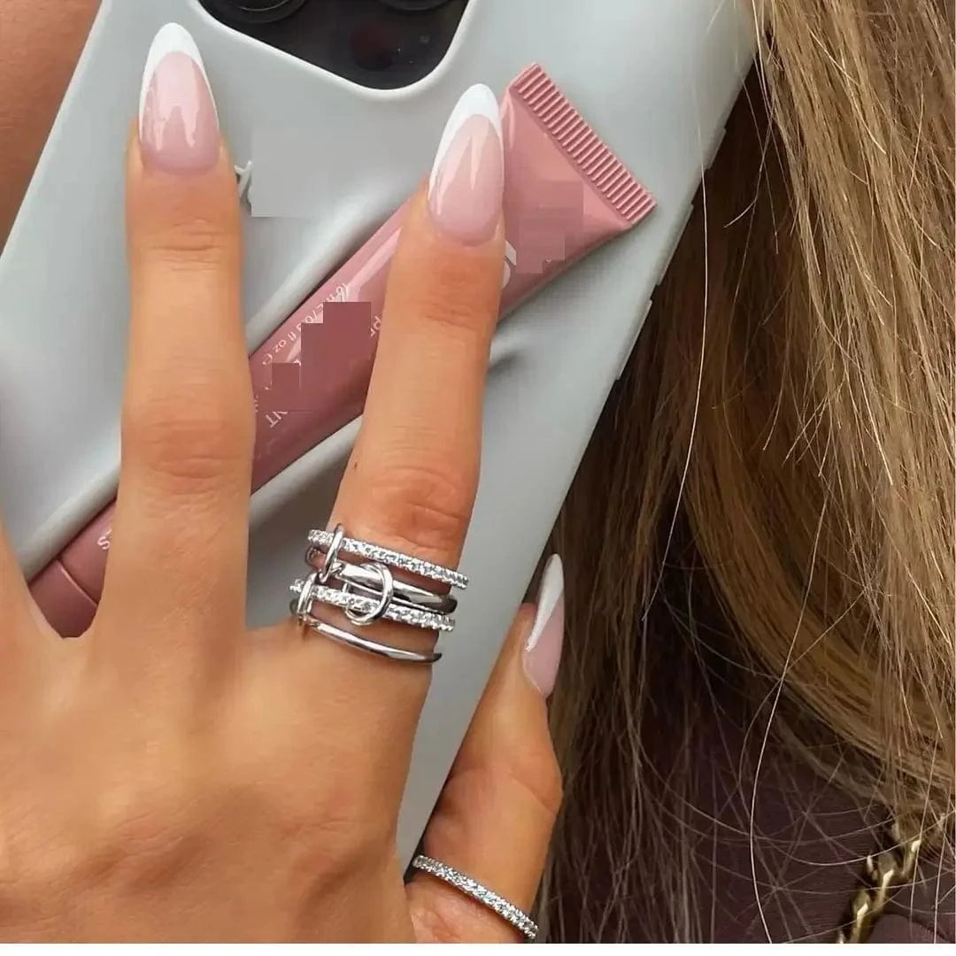 Bagues Fines à Accumuler