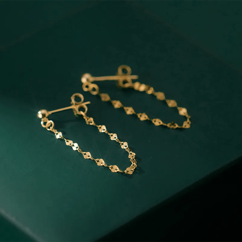 Boucle d&#39;Oreille Chaine Courte Or