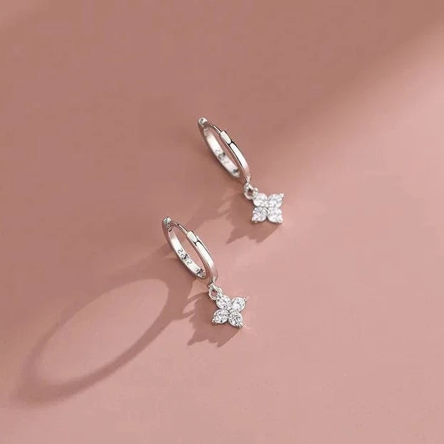 Boucle d&#39;Oreille en Forme de Fleur