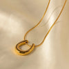 Chaine Dorée Pendentif U