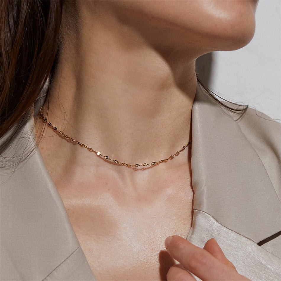 Collier graine de cafe ras de cou