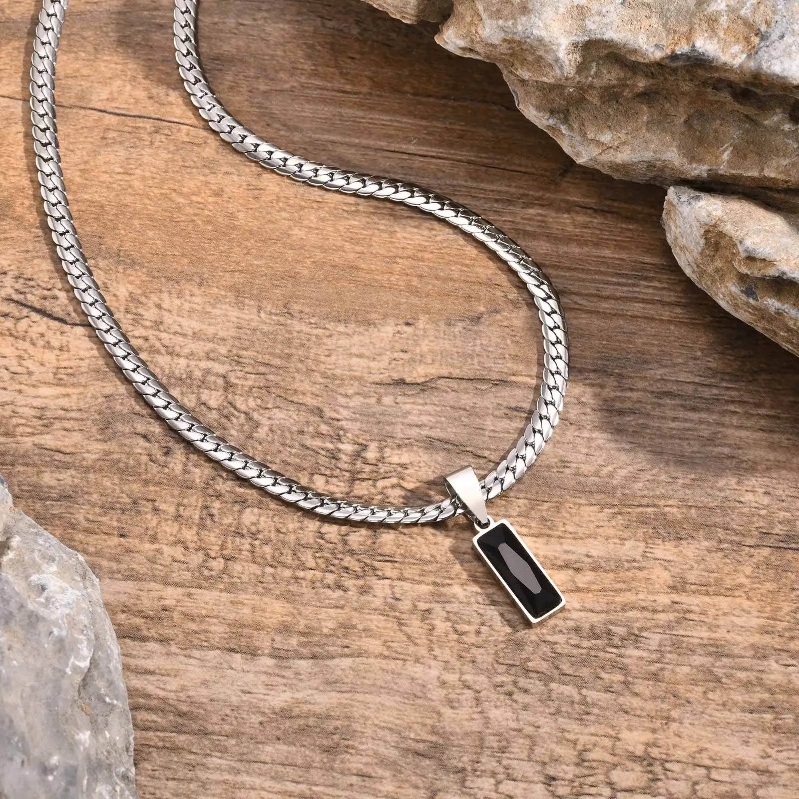 Collier Homme Noir et Argent