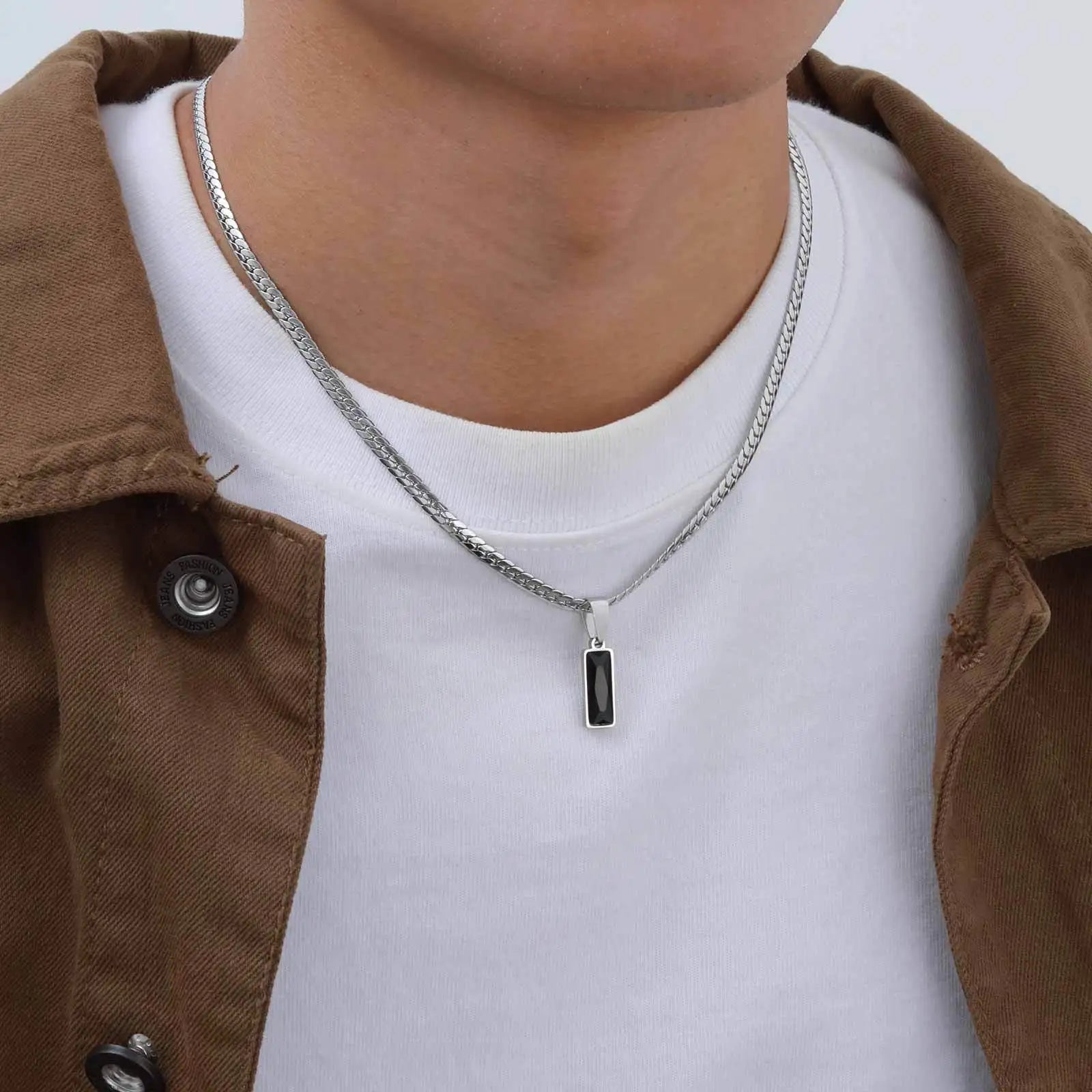 Collier Homme Noir et Argent