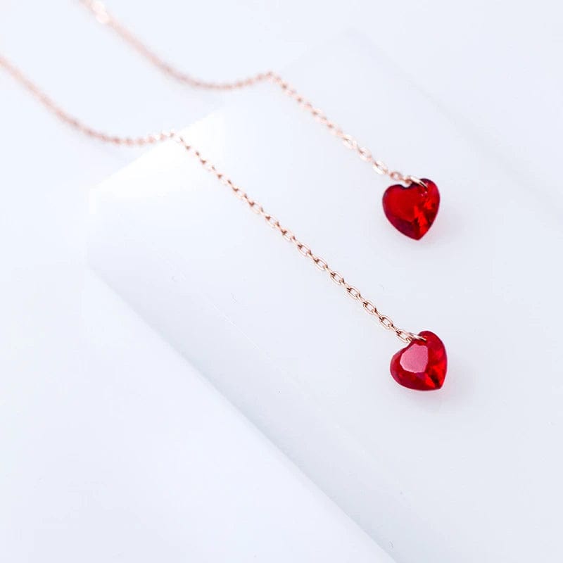 Boucle d&#39;oreille pendante coeur rouge