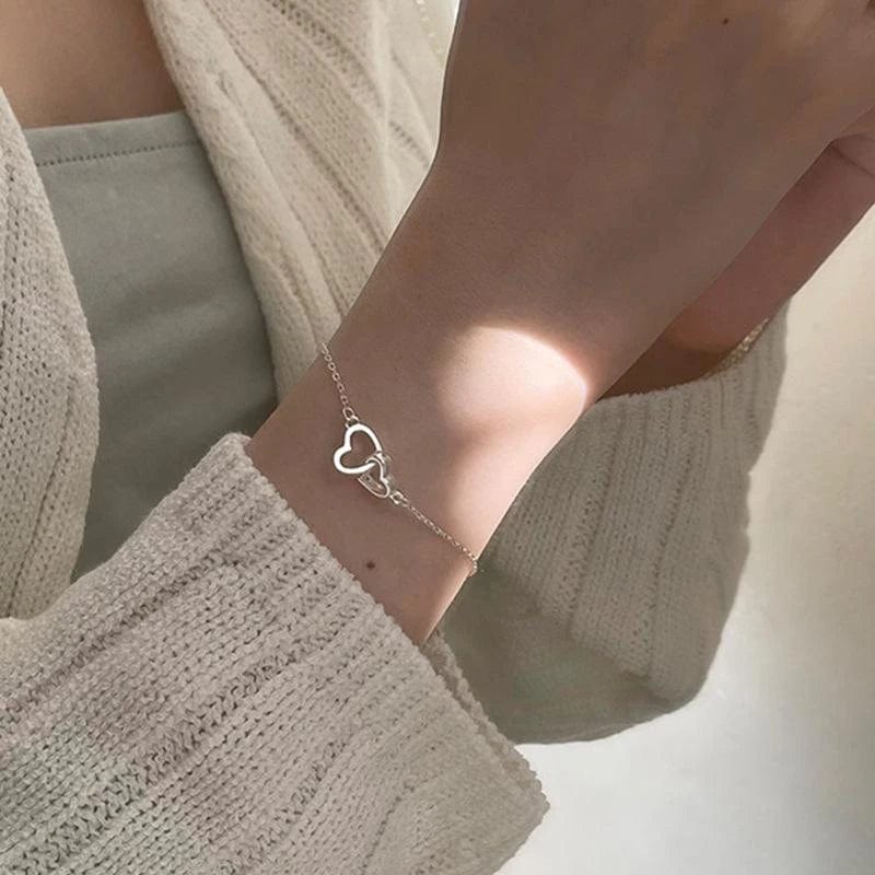 Bracelet avec deux coeur
